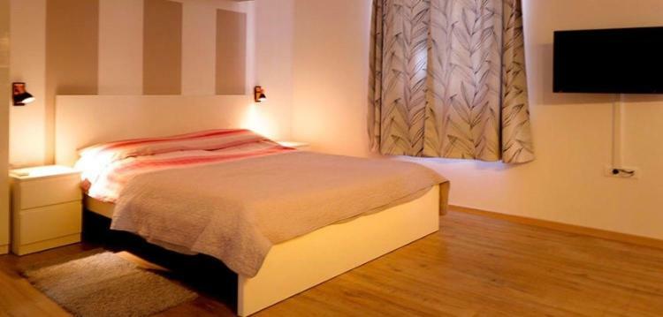 Studio Apartman Dado Apartment Бале Екстериор снимка