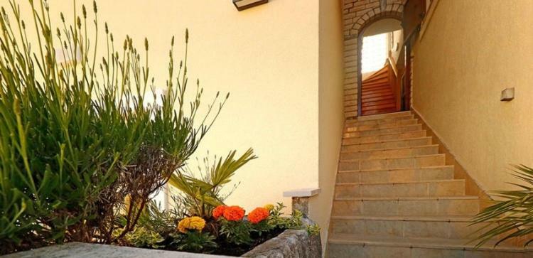 Studio Apartman Dado Apartment Бале Екстериор снимка