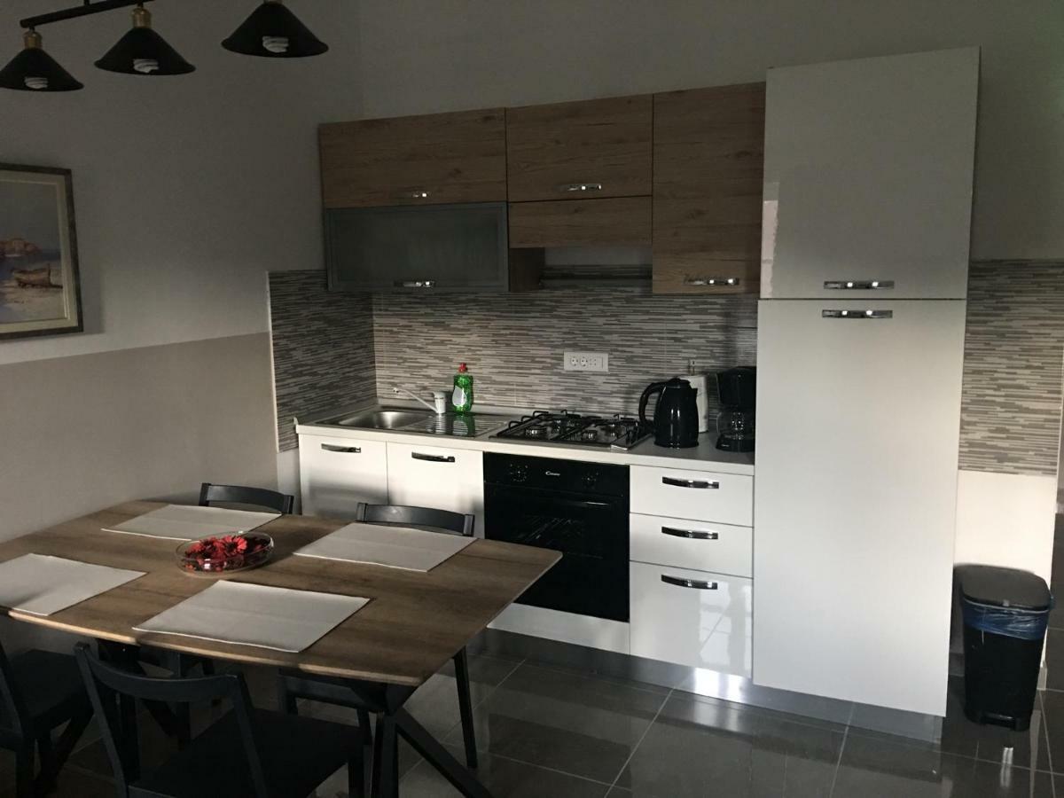 Studio Apartman Dado Apartment Бале Екстериор снимка