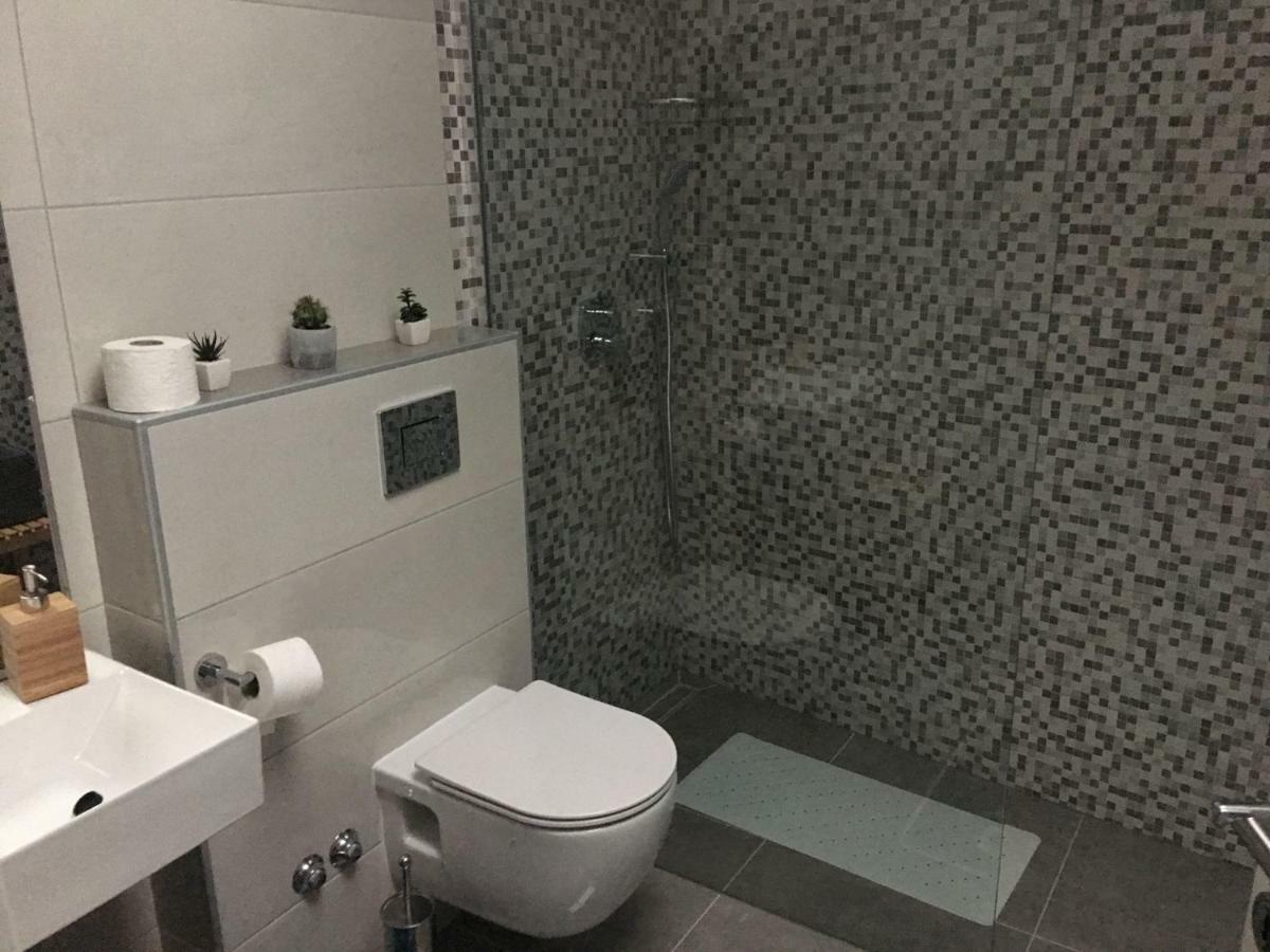 Studio Apartman Dado Apartment Бале Екстериор снимка