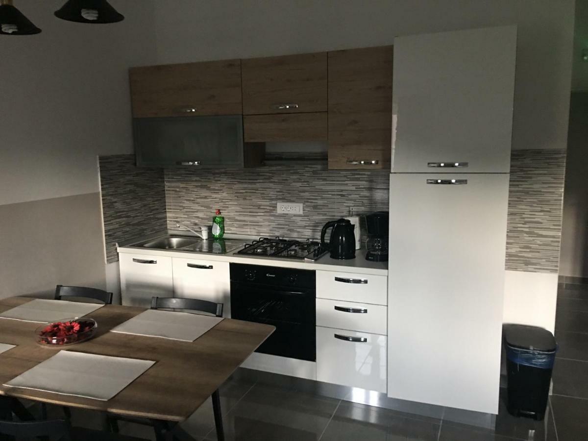 Studio Apartman Dado Apartment Бале Екстериор снимка